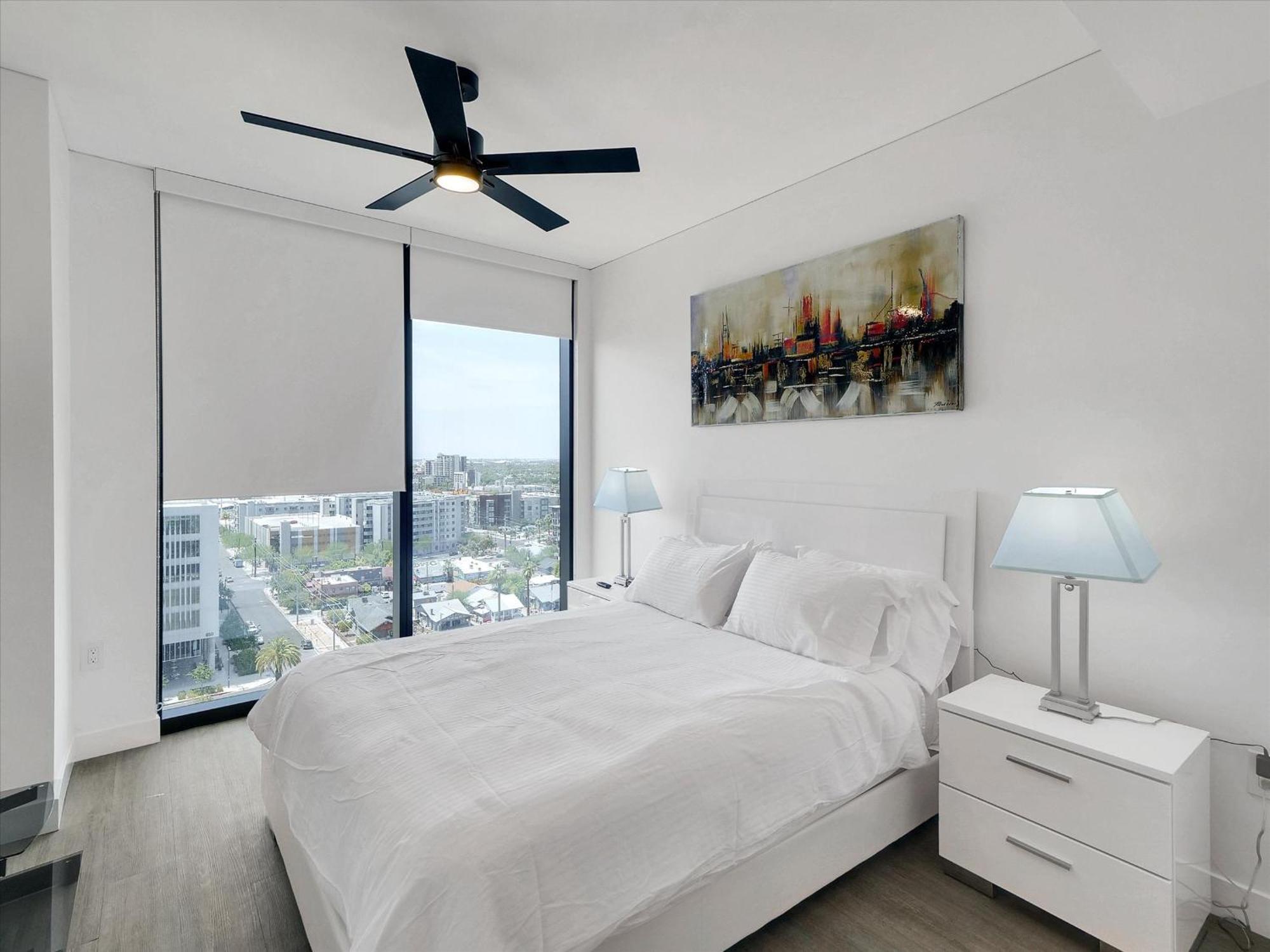 Global Luxury Suites At Downtown Phoenix Bagian luar foto