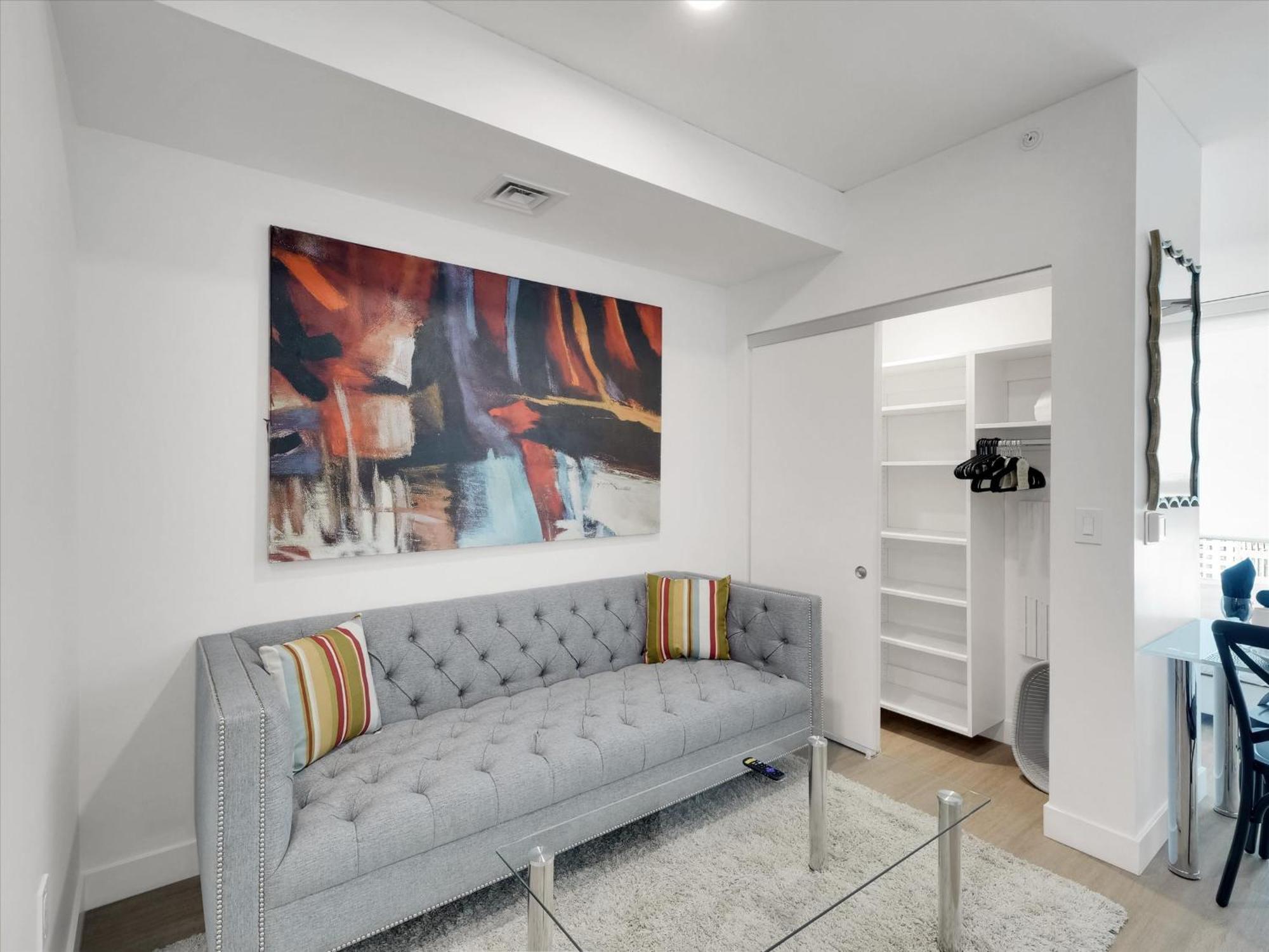 Global Luxury Suites At Downtown Phoenix Bagian luar foto