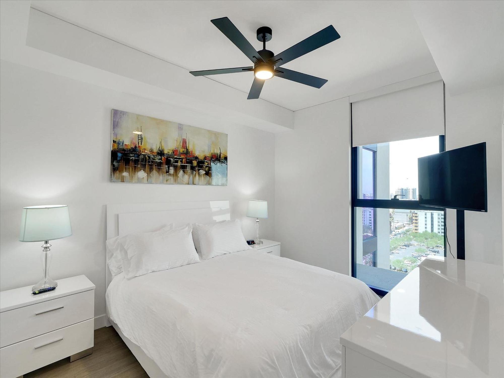 Global Luxury Suites At Downtown Phoenix Bagian luar foto