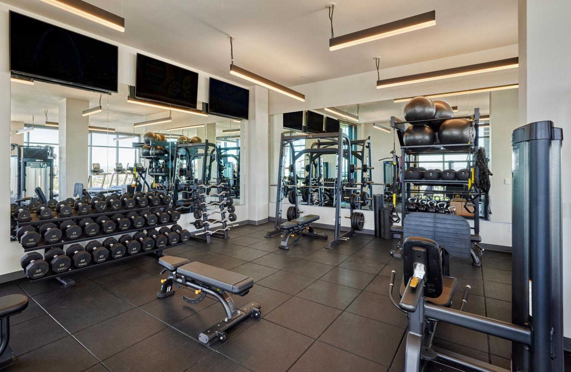 Global Luxury Suites At Downtown Phoenix Bagian luar foto